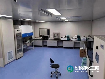 在檢驗科裝修時,如何確保施工質(zhì)量和進度?